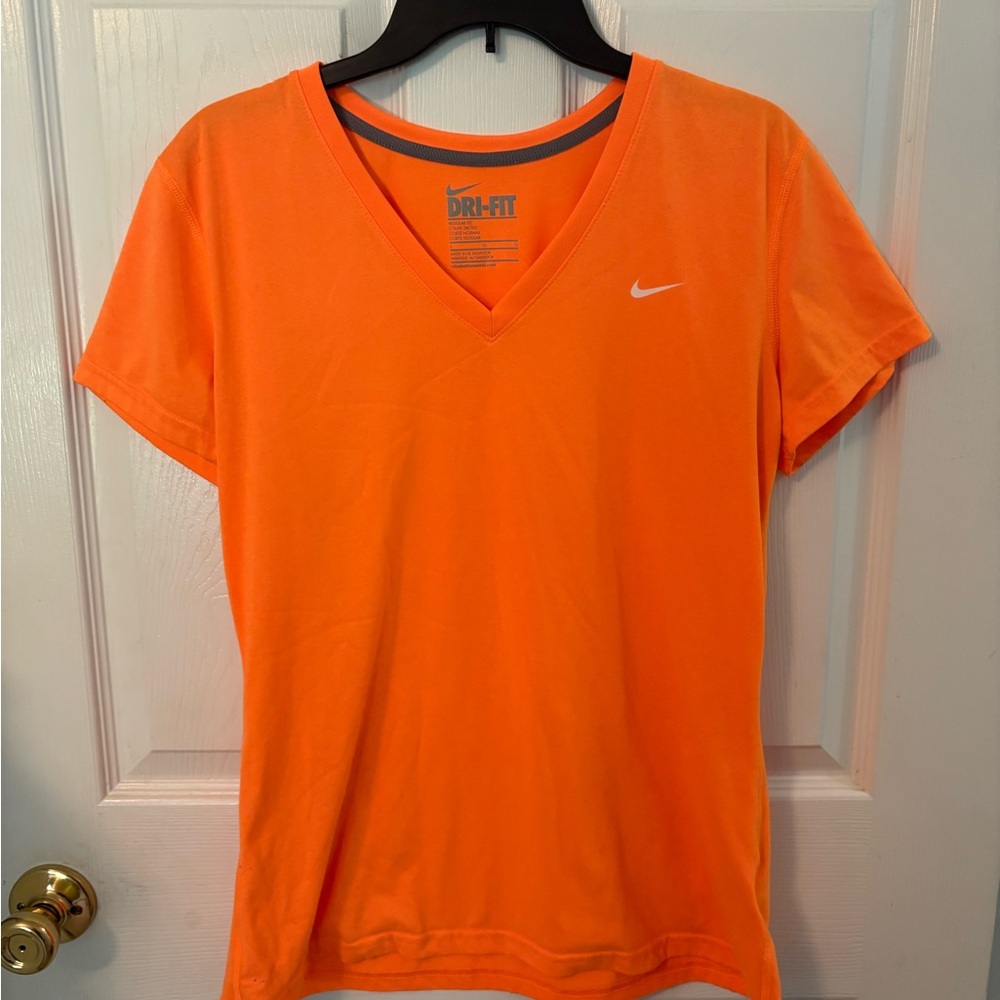 Nike Women’s Large V-Neck Neon Orange Dri-fit Tee